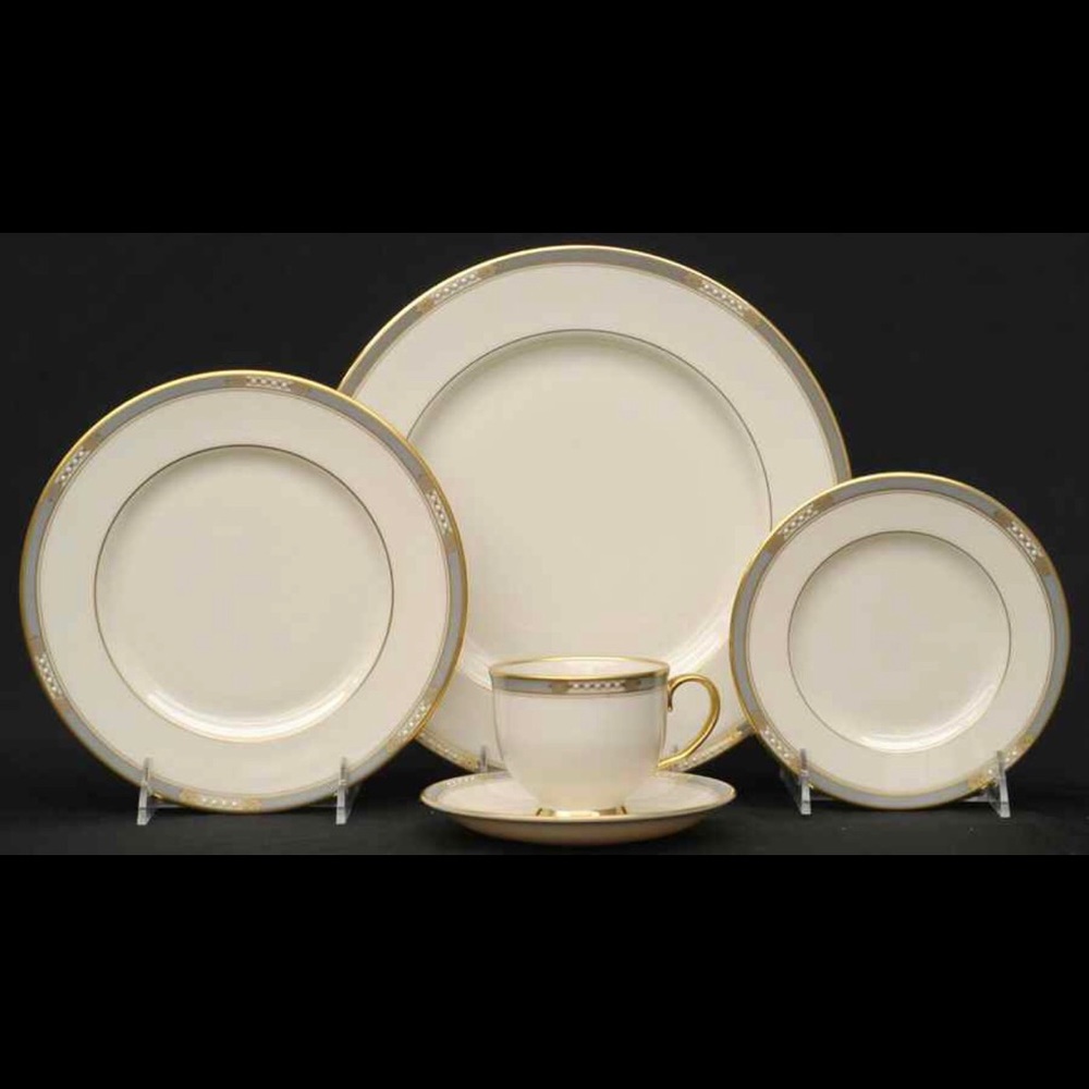 LENOX CHINA RESERVED FOR TIFF